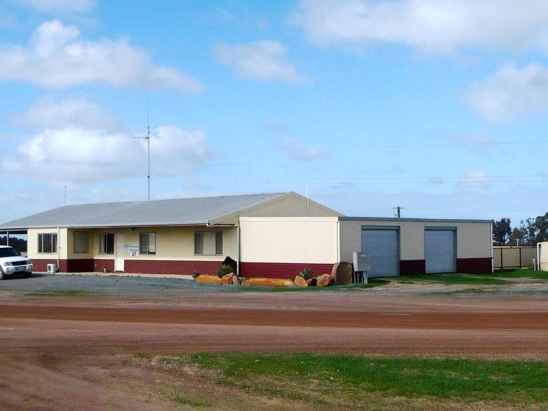 5563 Waneri Road, Narrogin WA 6312