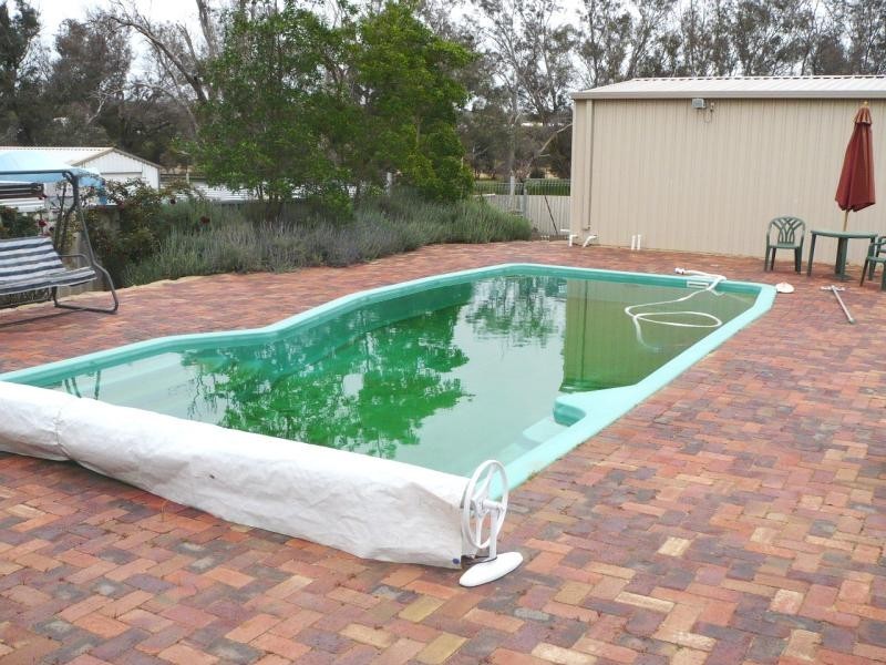 4 Hale, Narrogin WA 6312