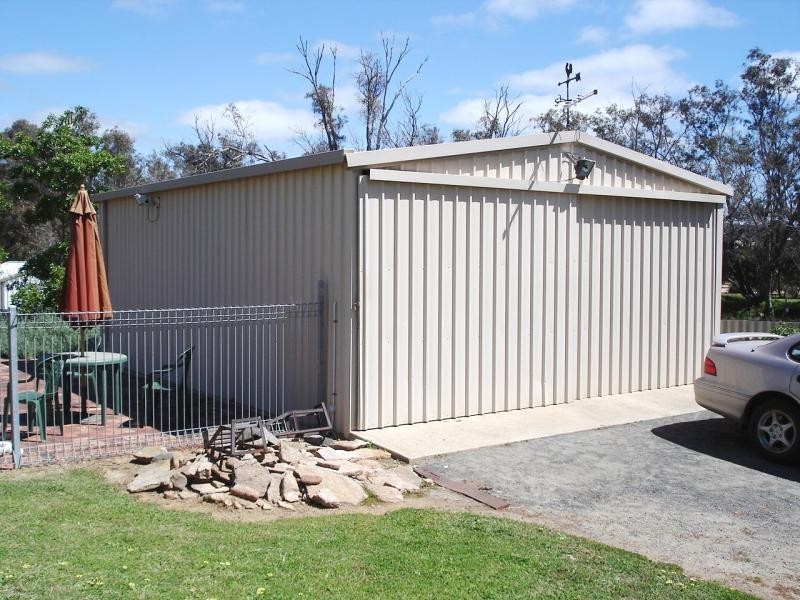 4 Hale, Narrogin WA 6312