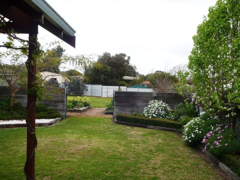 28 Daglish, Narrogin WA 6312