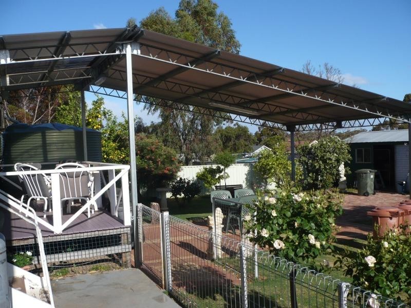 23 McIntyre, Dumbleyung WA 6350