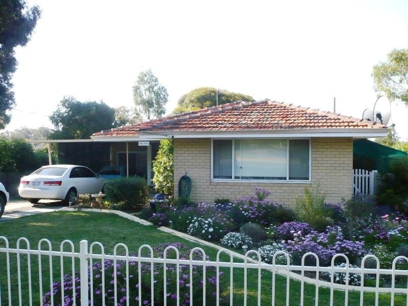 44 Hough Street, Narrogin WA 6312