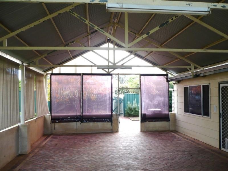 15 Furnival Street, Narrogin WA 6312