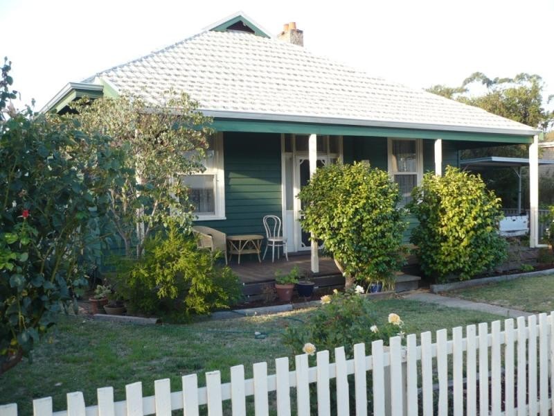 26 Falcon Street, Narrogin WA 6312