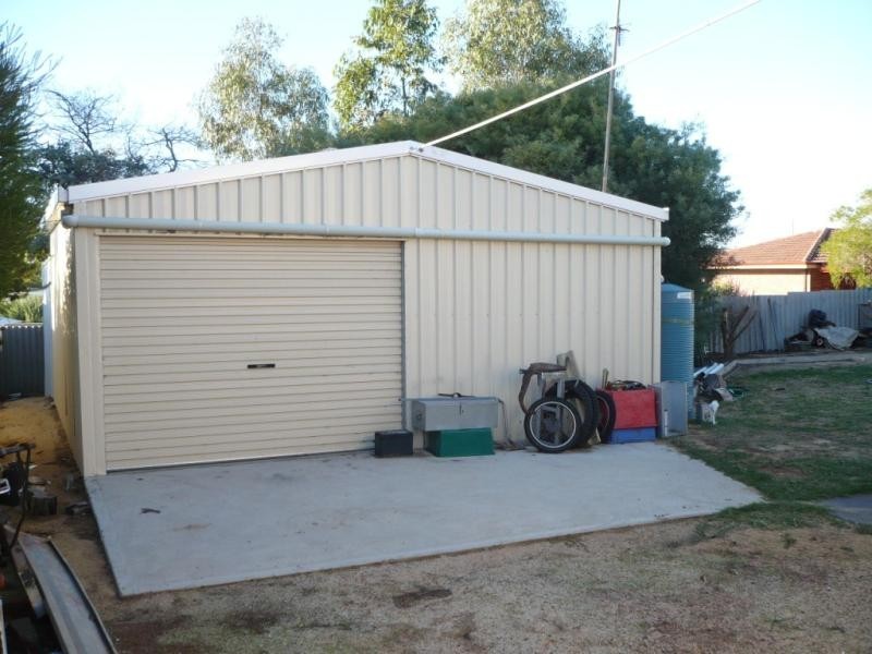 37 Fox Street, Narrogin WA 6312