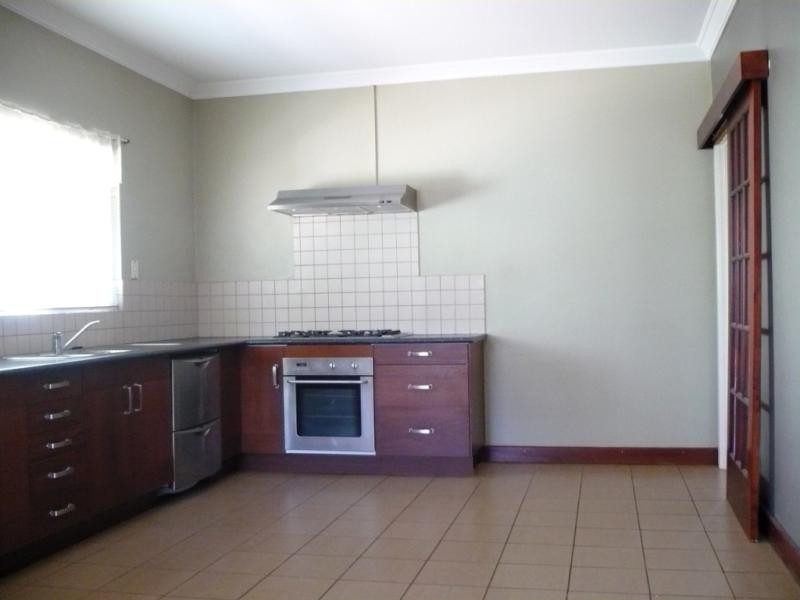 11 Burns, Narrogin WA 6312