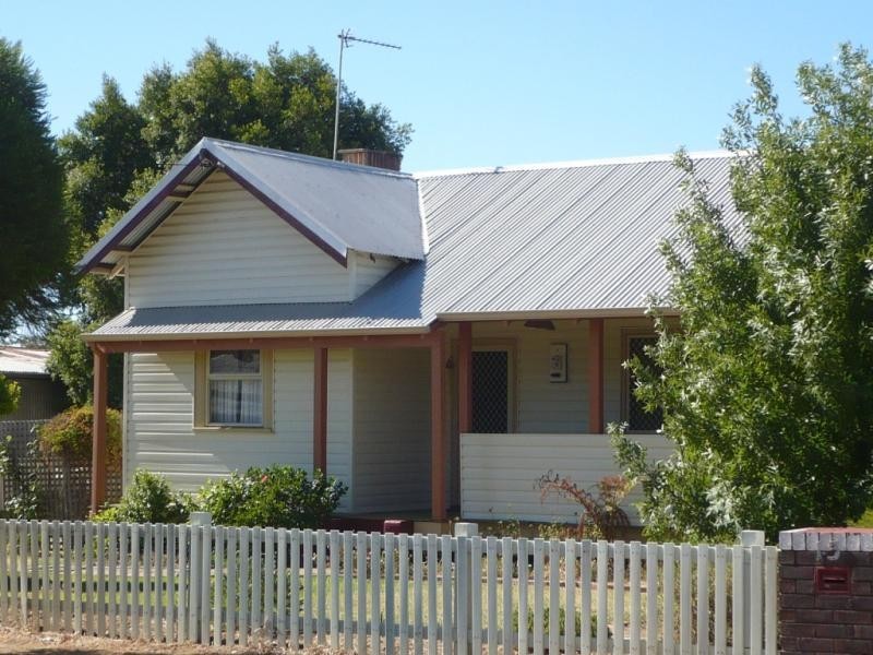 11 Grant street, Narrogin WA 6312