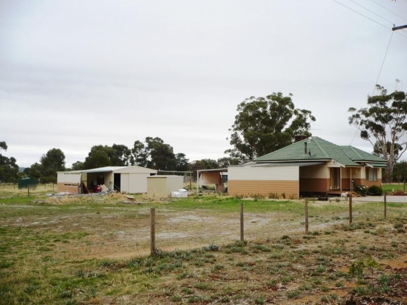 5 Somerset Street, Pingelly WA 6308