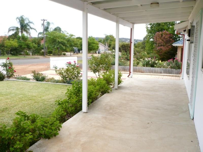 65 Grant Street, Narrogin WA 6312