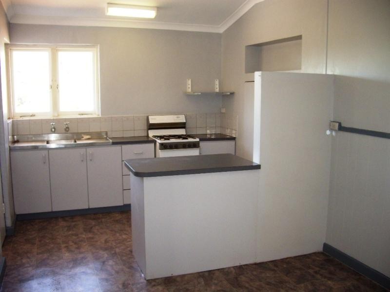 52 INKPEN STREET, Northam WA 6401