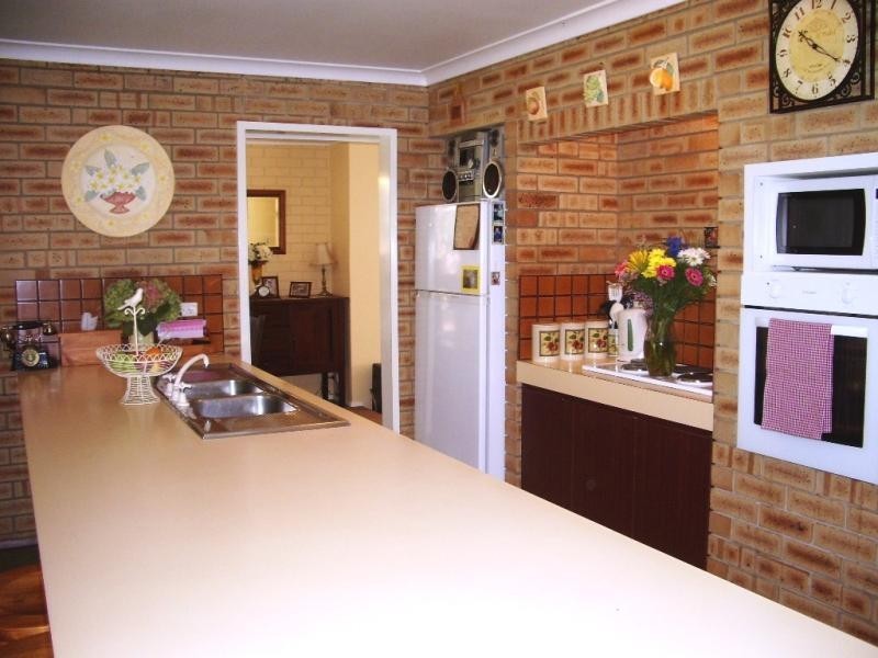 11 DOCTORS DRIVE, Northam WA 6401