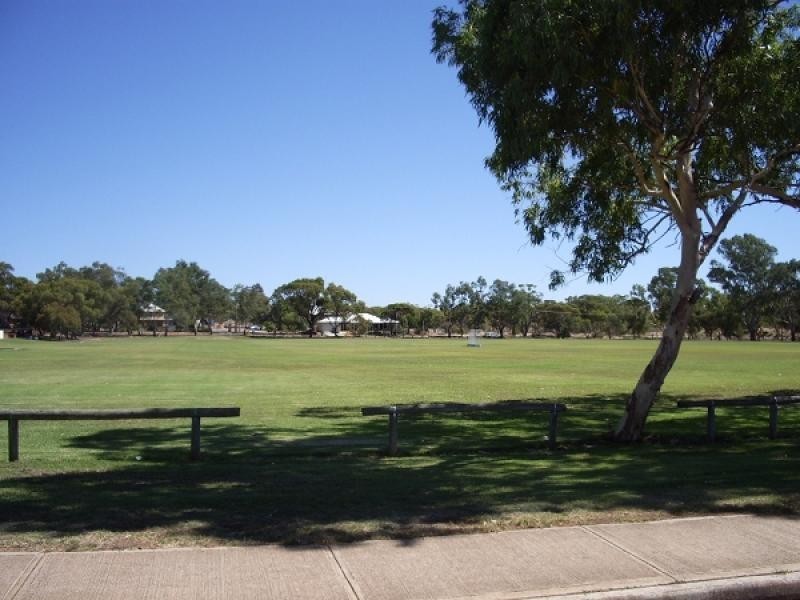 21 Kennedy Street, Northam WA 6401