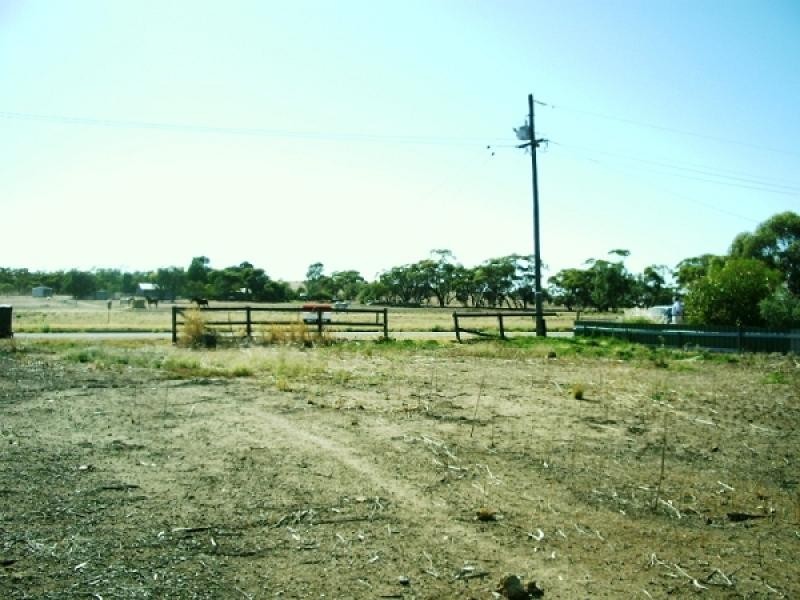 48 Ore Street, Muluckine WA 6401