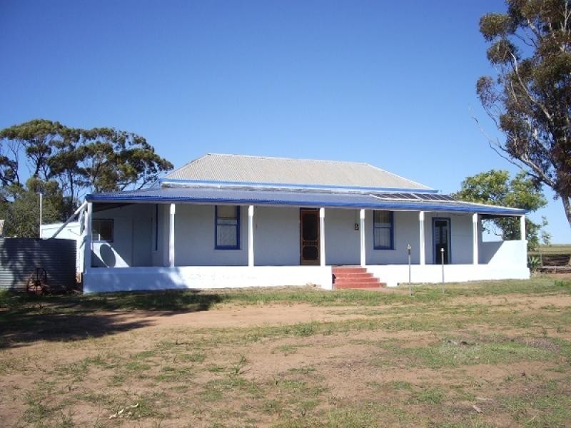 70 Robert Road, Goomalling WA 6460