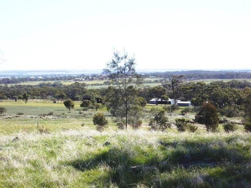 70 Robert Road, Goomalling WA 6460