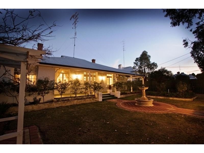 14 May Street, Northam WA 6401