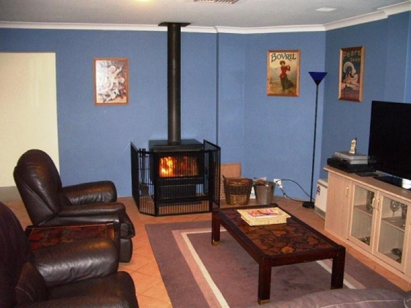 118 Throssell, Northam WA 6401