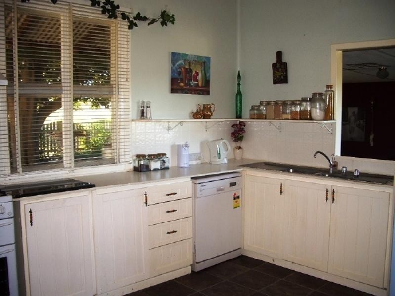 17 Grange Street, Goomalling WA 6460