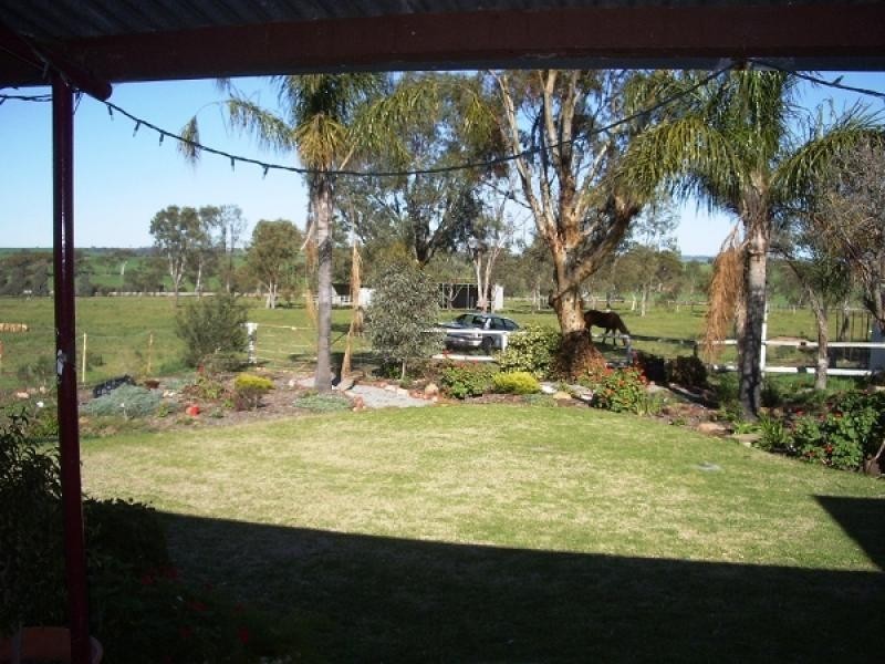 17 Grange Street, Goomalling WA 6460