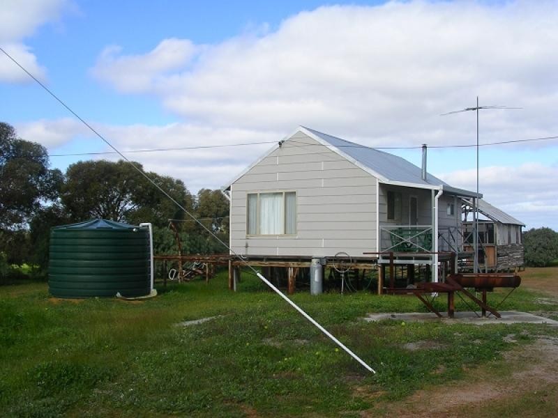 Lot 27706/957 Wambyn Rd, York WA 6302