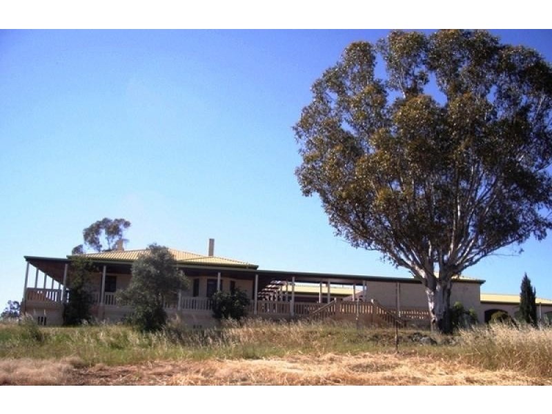 41 Fairway Bend, Northam WA 6401