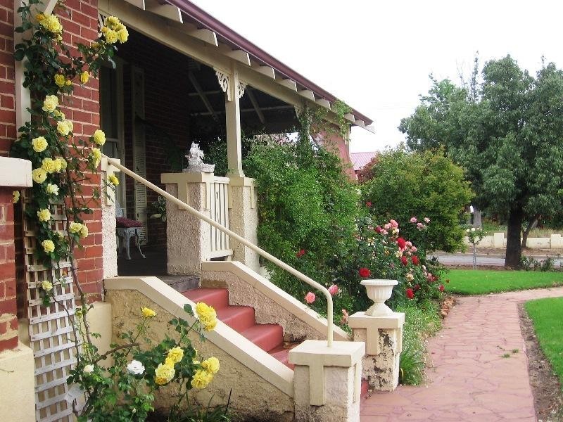 35 Gordon Street, Northam WA 6401