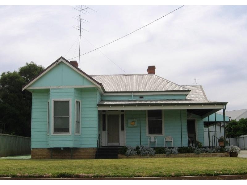 8 Broome Terrace, Northam WA 6401