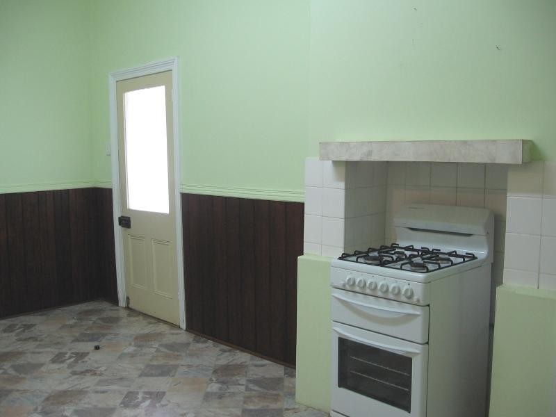 8 Broome Terrace, Northam WA 6401