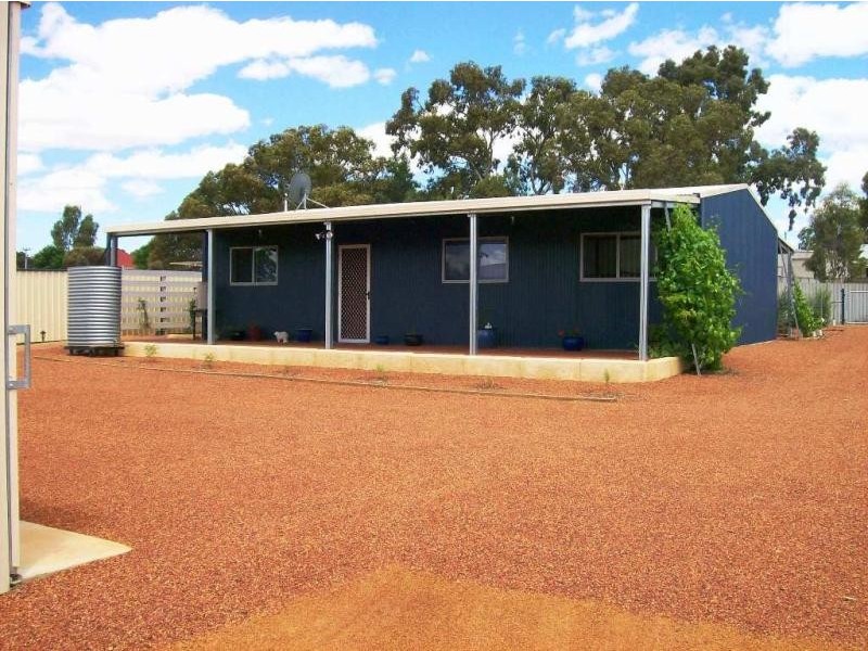 21 Railway Terrace, Goomalling WA 6460