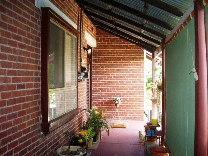 11 Atkinson Street, Northam WA 6401