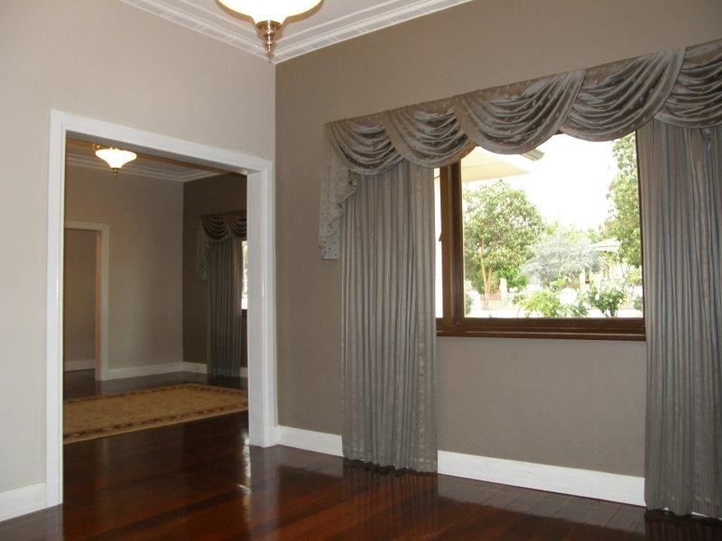 16 Selby Street, Northam WA 6401