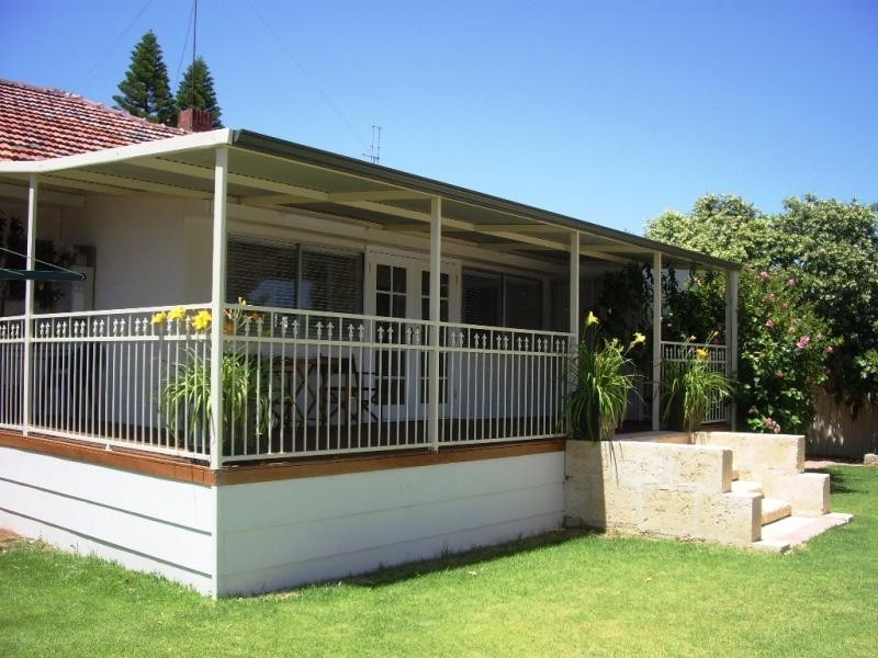 16 Selby Street, Northam WA 6401