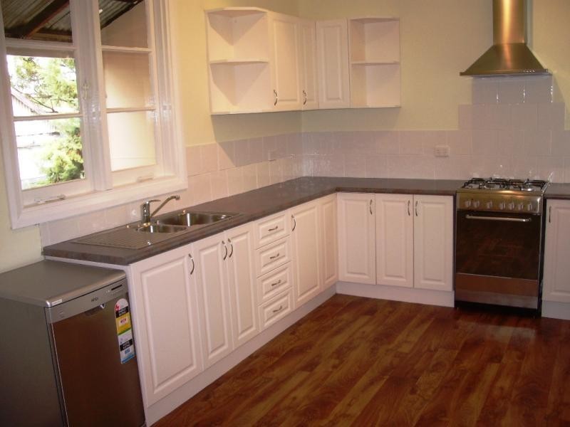 24 Hampton Street, Northam WA 6401