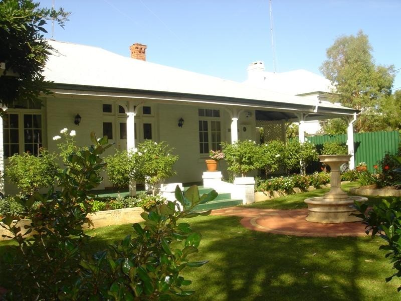 14 May Street, Northam WA 6401