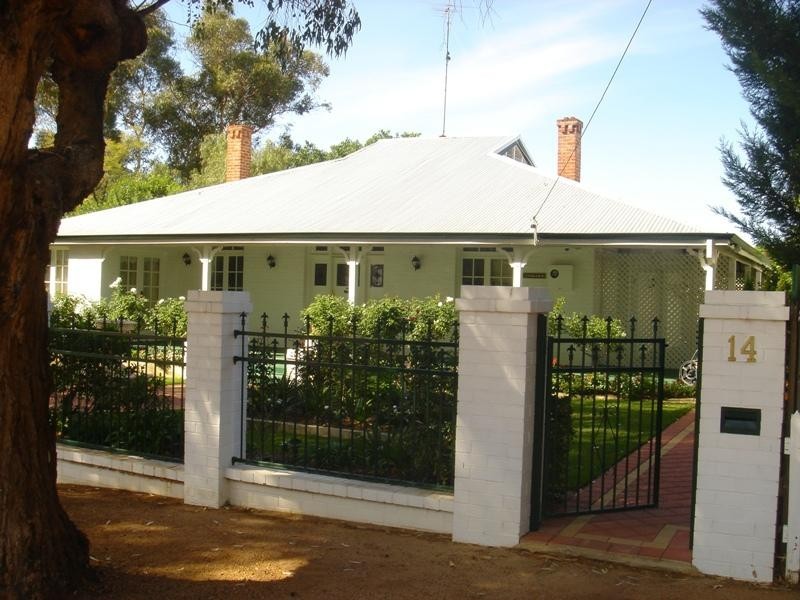 14 May Street, Northam WA 6401