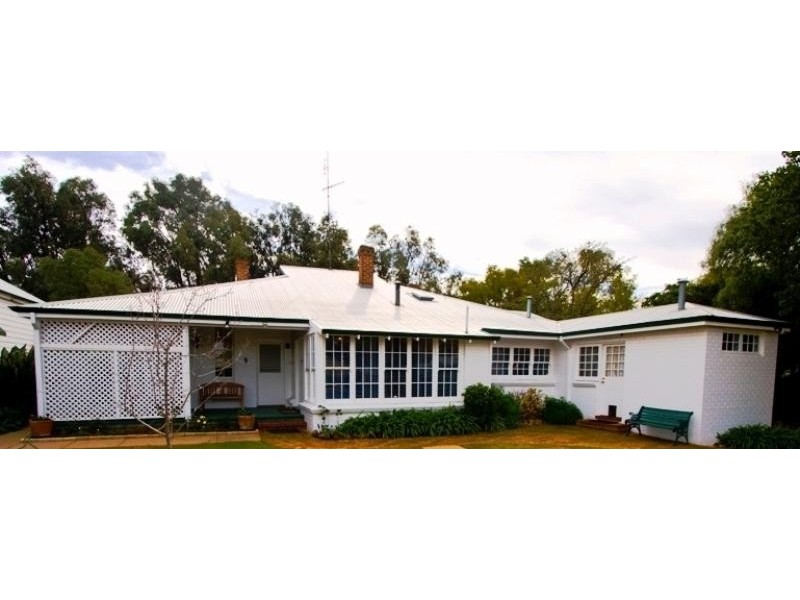 14 May Street, Northam WA 6401