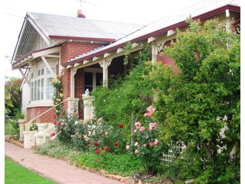 35 Gordon Street, Northam WA 6401