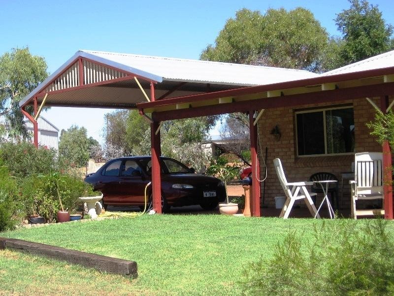 127 Woodley Farm Drive, Northam WA 6401