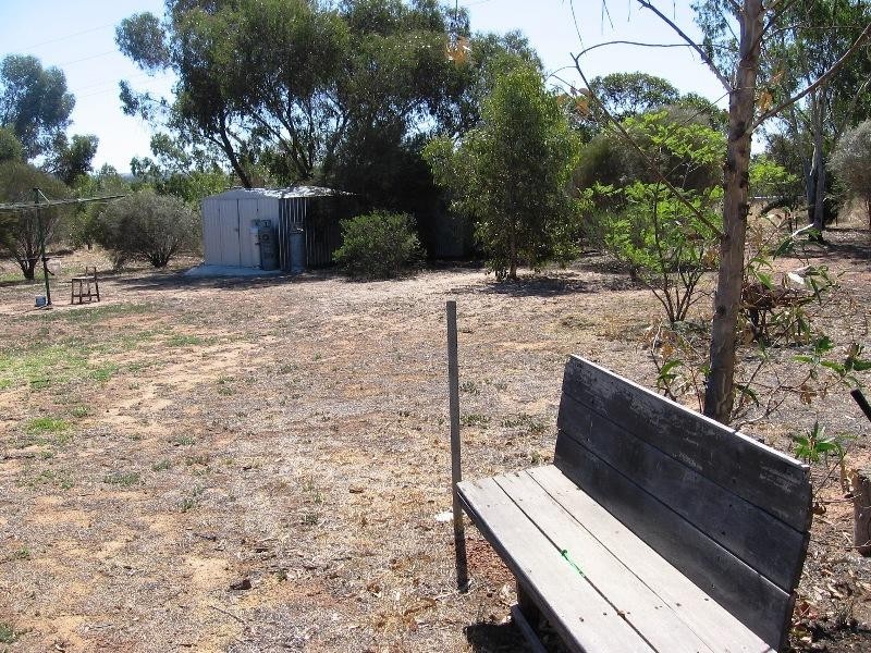 127 Woodley Farm Drive, Northam WA 6401