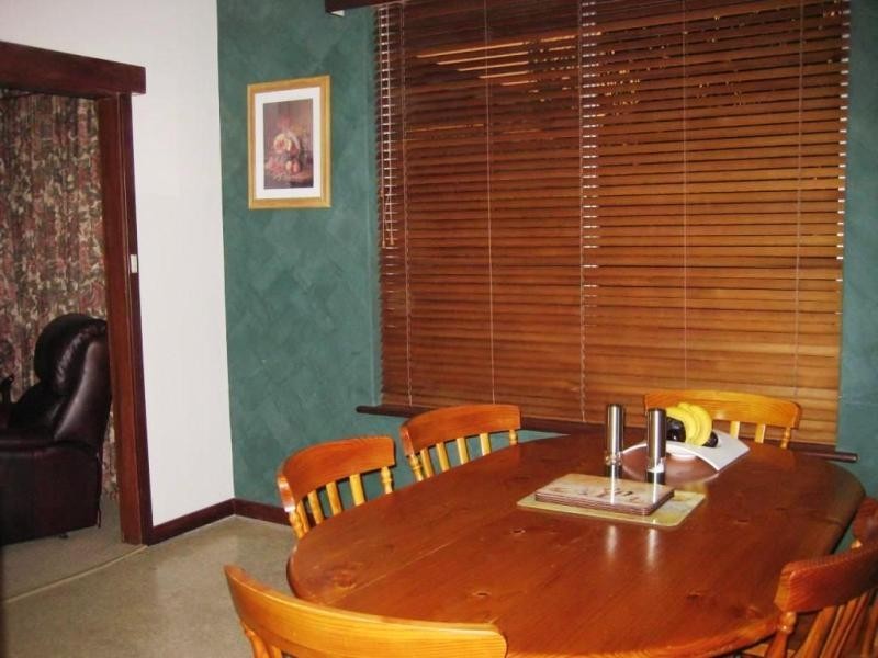 54 Mitchell Street, Cunderdin WA 6407