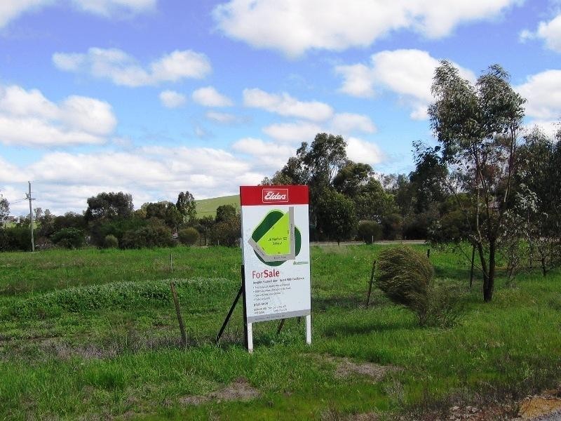 122 Robinson Street, Spencers Brook WA 6401