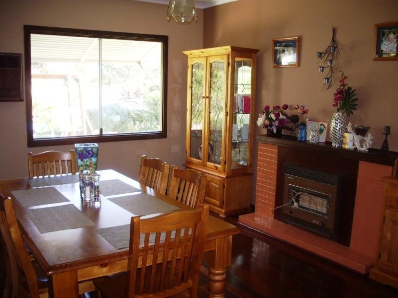 69 Mitchell Street, Cunderdin WA 6407