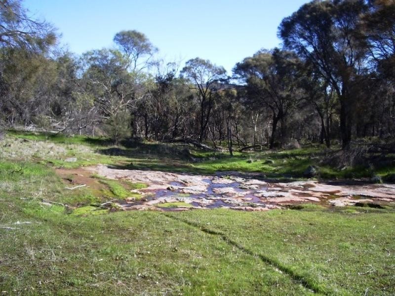 82 Moondyne Road, Mokine via, Northam WA 6401