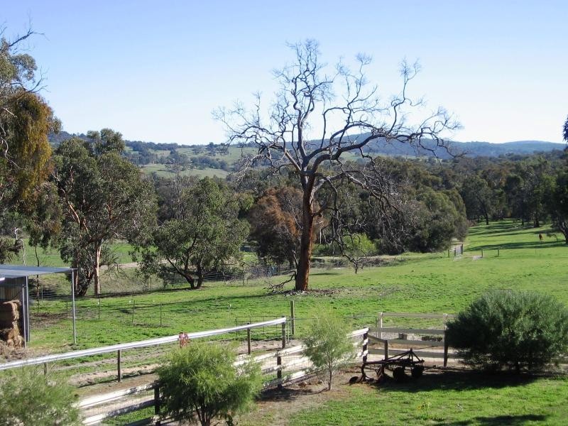 82 Moondyne Road, Mokine via, Bakers Hill WA 6562