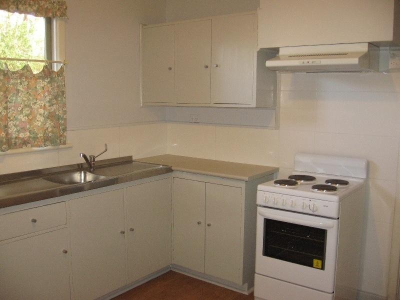 2 Perina Place, Northam WA 6401