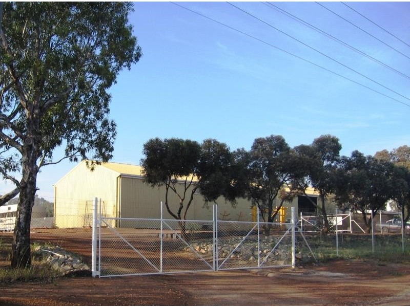 100 Byfield Street, Northam WA 6401