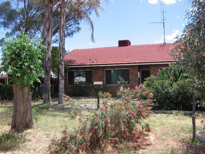 4 Foreman Street, Northam WA 6401