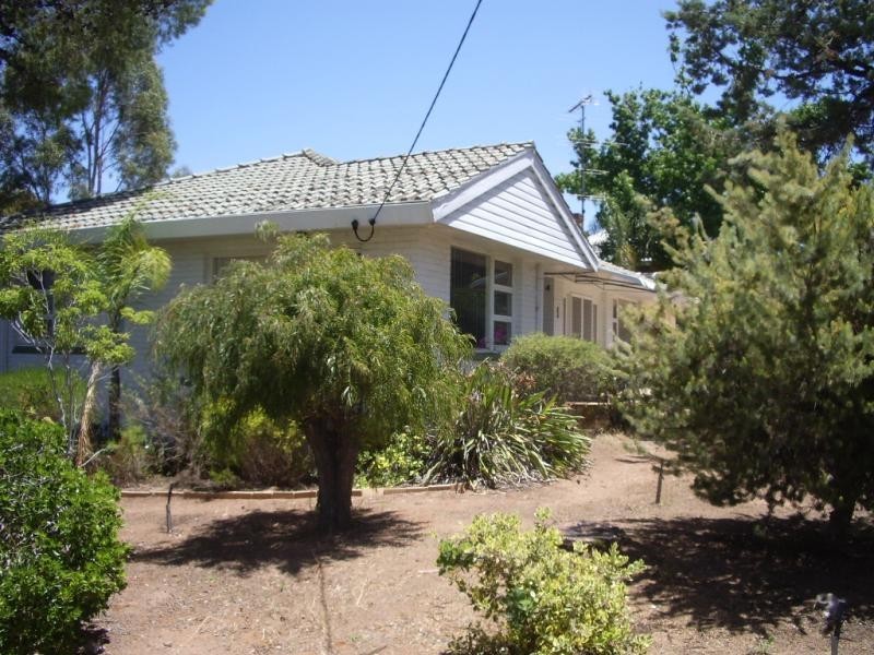 1 Mitchell Avenue, Northam WA 6401