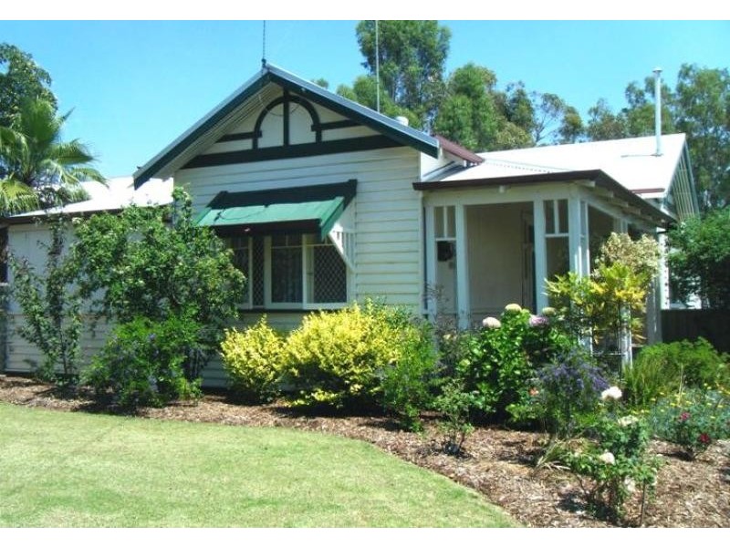 9 Gregory Street, Northam WA 6401