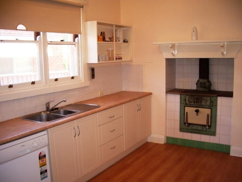 12 Grey Street, Northam WA 6401